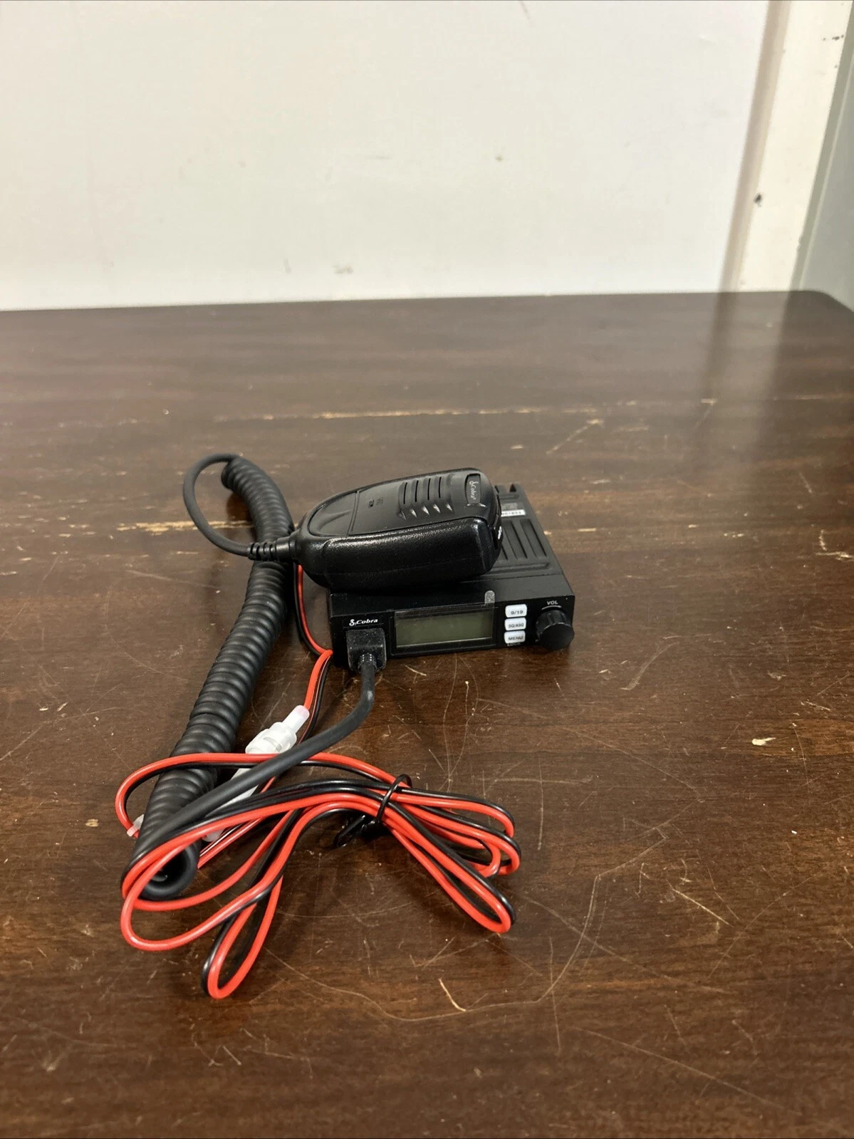 Cobra 19 DX IV 40 Channel CB Radio