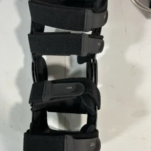 United Ortho 300542-05 Functional ACL Knee Support Brace, Left Leg, Medium