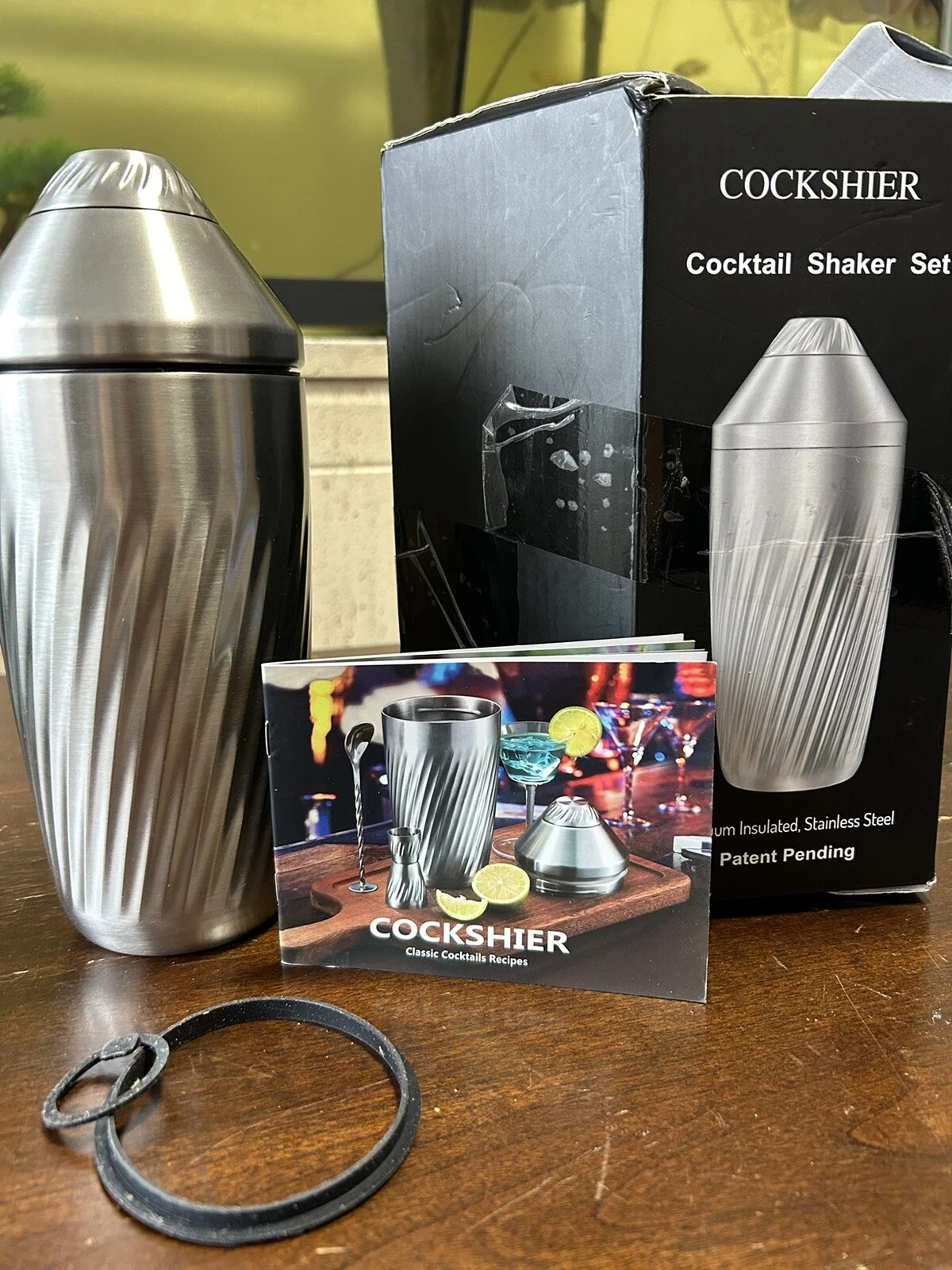 Cockshier Cocktail Shaker Bar Set - Image 5