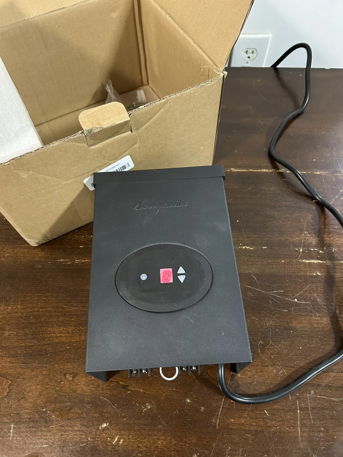 DEWENWILS 200W Low Voltage Landscape Transformer, Outdoor Weatherproof Transform